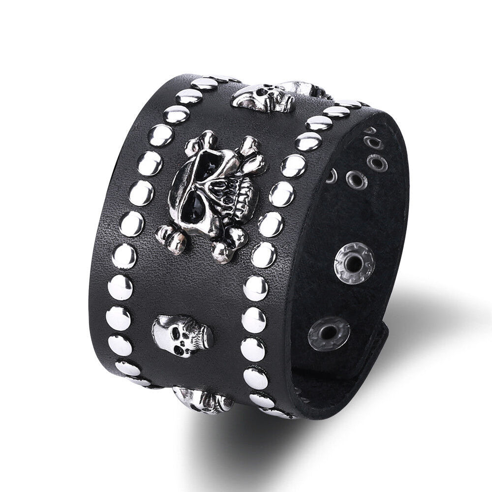 Leather Bracelet Handmade Black 8 Inches 48MM Button Clasp L512