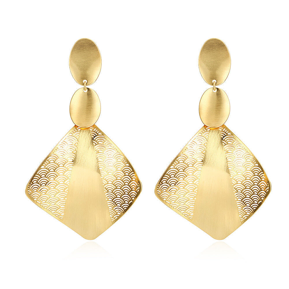 Yellow Gold Plated Earrings Chandelier Latch Back Clasp L617