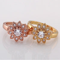 Gold Zirconia Flower Band Ring Size 8 B107