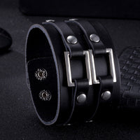 Leather Bracelet  9 Inches 49MM Push button L444