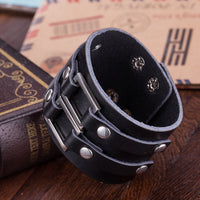 Leather Bracelet  9 Inches 49MM Push button L444